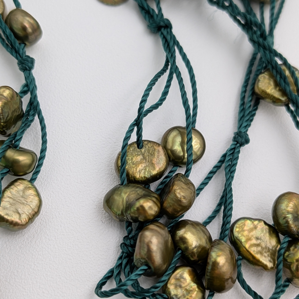 Genuine Freshwater Olive Pearl Lariat Handknit Pearl Scarf - Picture 5 of 11